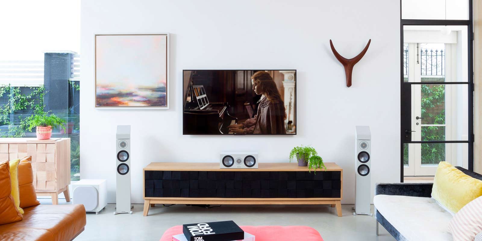 Monitor-Audio-Bronze-AV-home-theatre-speakers