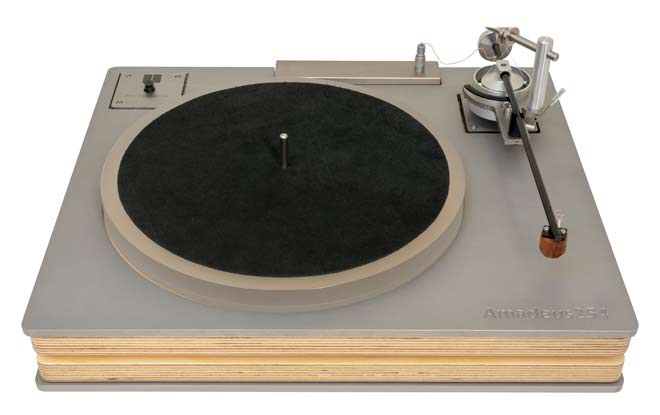 Well-tempered-Amadaus-254-GT-turntable