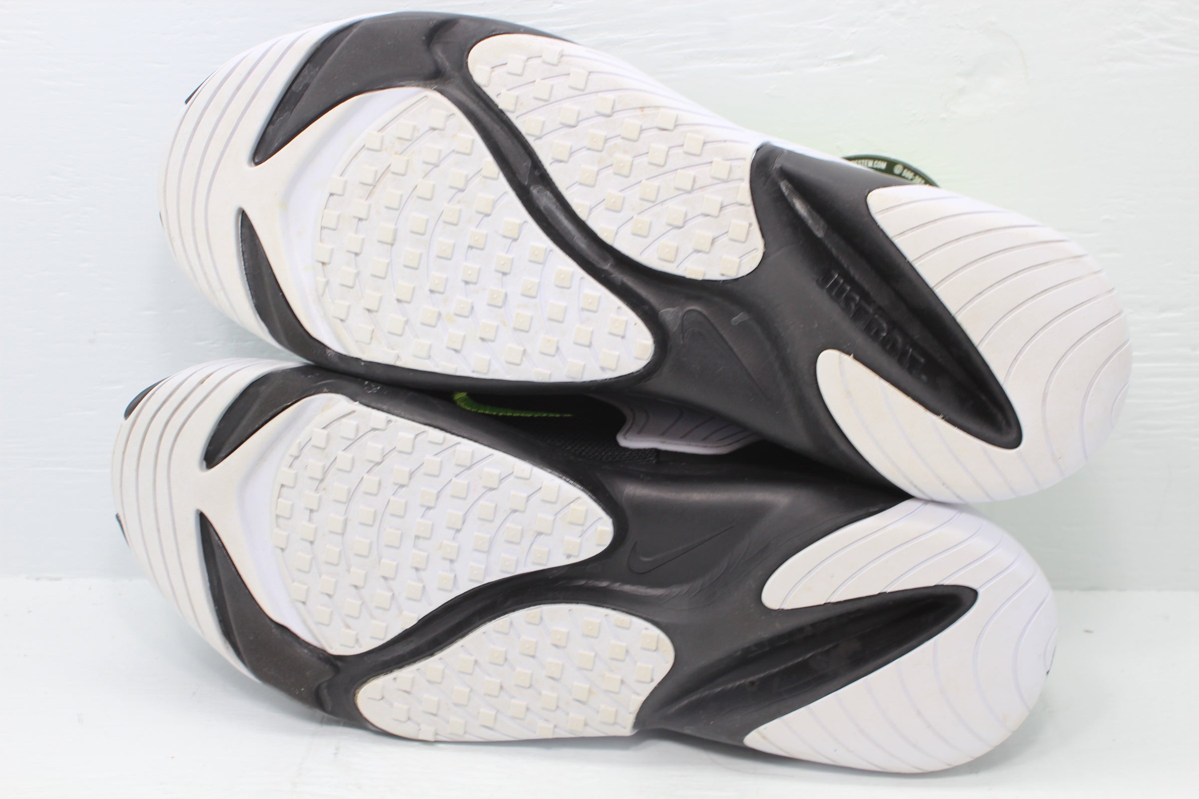 Gran Barrera de Coral árabe marco Nike Zoom 2K Black Volt | Hype Stew Sneakers Detroit