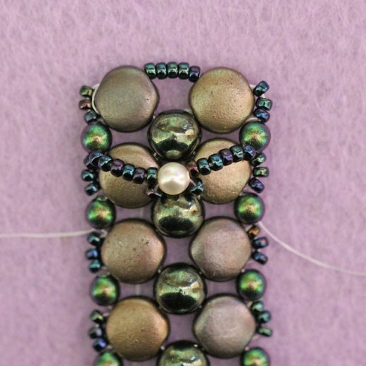 FREE TUTORIAL BRACELET «DARK GREEN» (NOT FOR SALE)