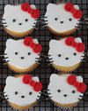 Cupcakes with Fondant Cat Toppers