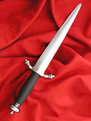 medici dagger