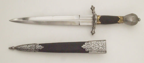Elector of Saxony dagger with Fancy Parrying Dagger Scabbard