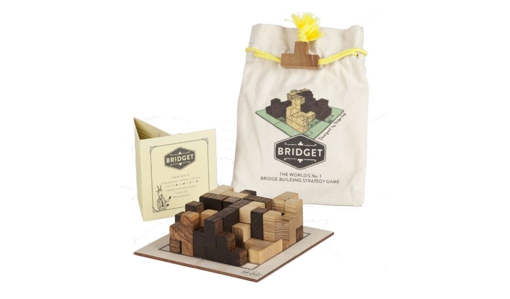 Best Eco Gifts 2021 - Bridget Wooden Game - Eco Gifts for Teenagers