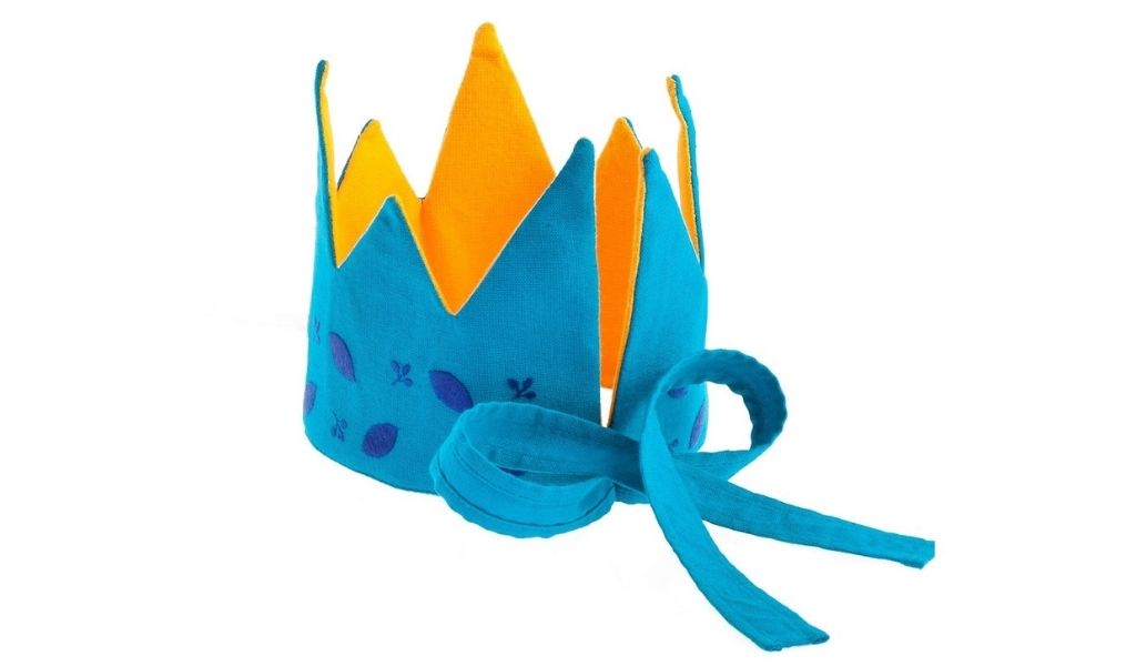 Best Eco Gifts 2021 - Cotton Reversible Crown - Fair Trade - Eco Gifts for Kids-min