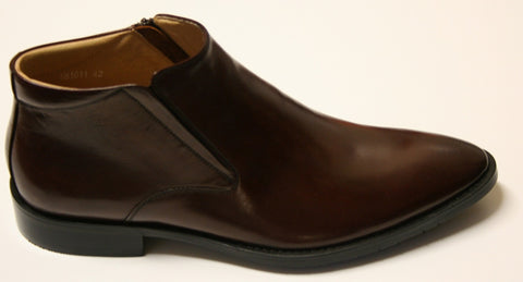 Footwear – Alexander's Menswear Hastings