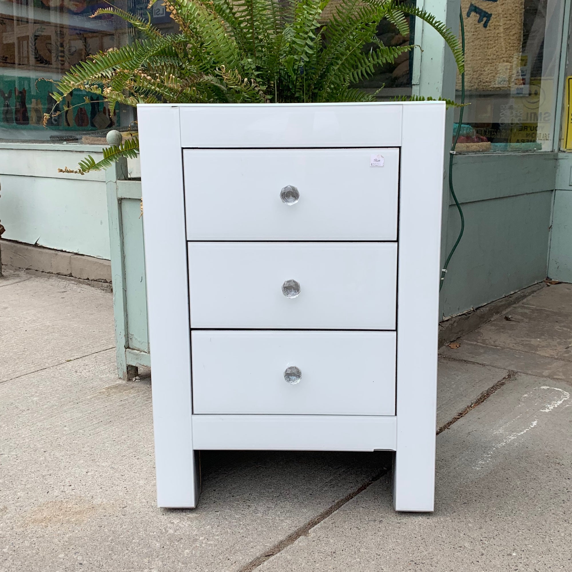 white 1 drawer bedside table