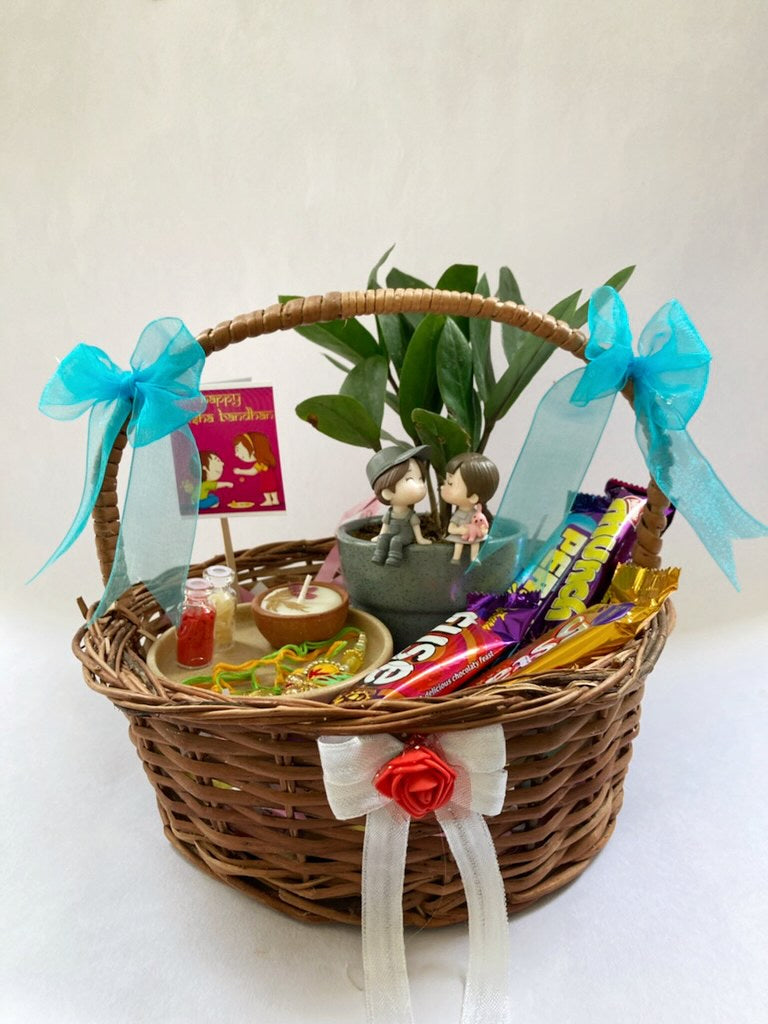 Rakhi hamper for brother – Gardenia Jaipur