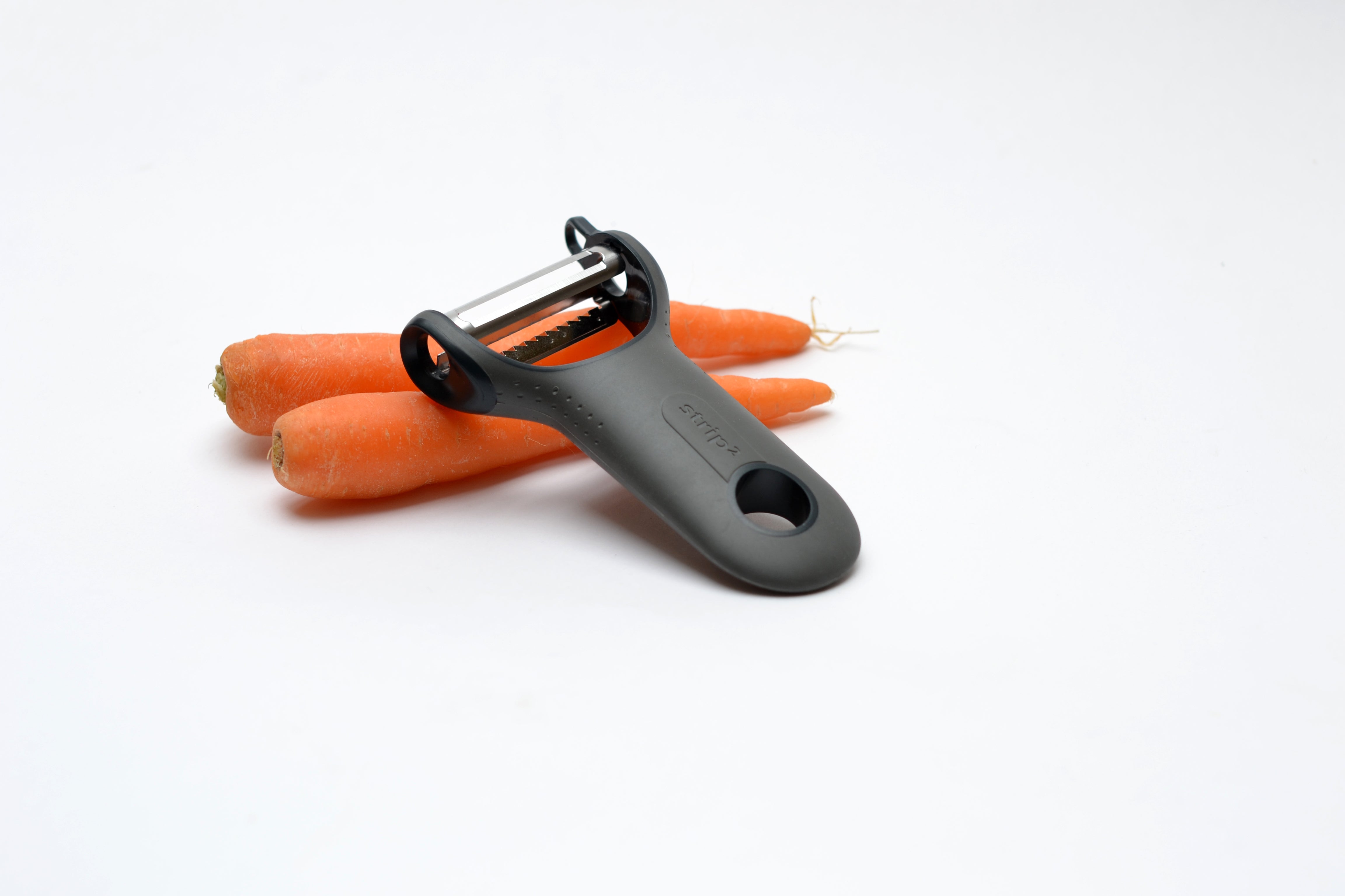 handheld julienne peeler