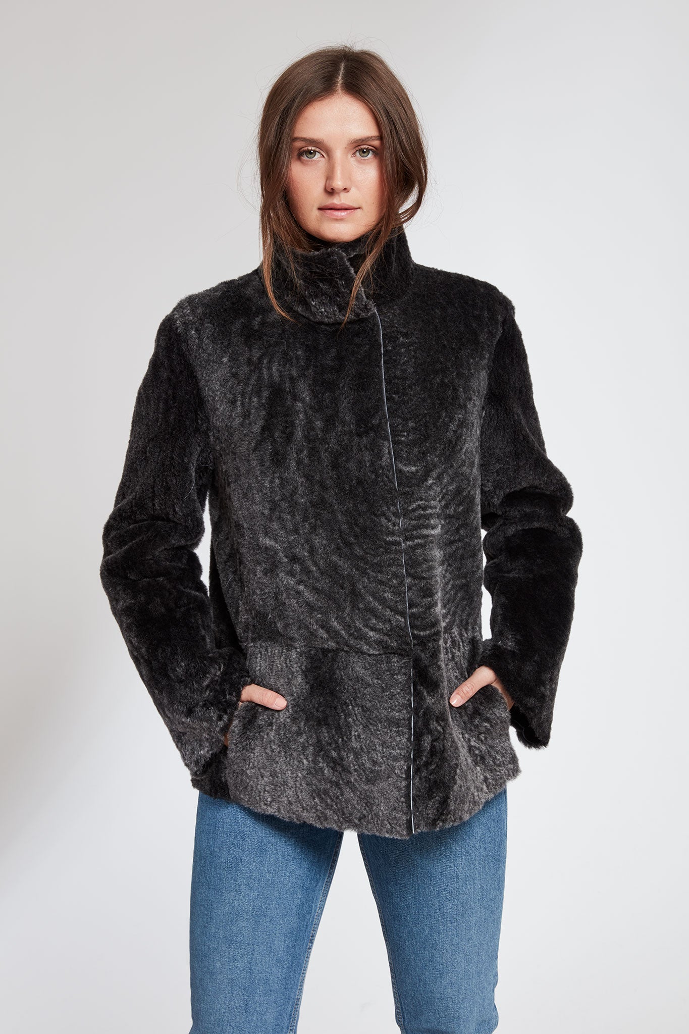 Women's Reversible Shearling Jackets I Blue Duck Shearling