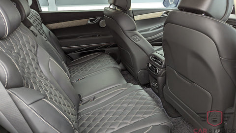 2023 Genesis GV80 Silver / Black Interior Back Seats
