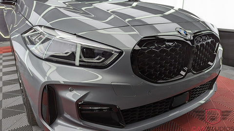 2023 BMW 118i grille