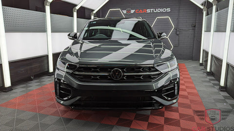 2023 Volkswagen T-Roc / Grey Main