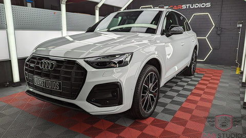 2023 Audi Q5 / White Left