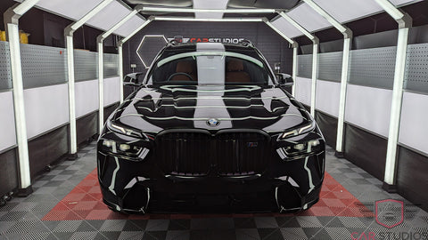 2023 BMW X7 M60i / Black Main Far