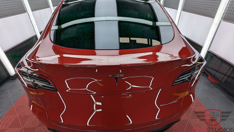 2023 Tesla Model Y / Red Rear