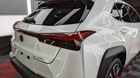 2023 Lexus UX250H / White Back Right