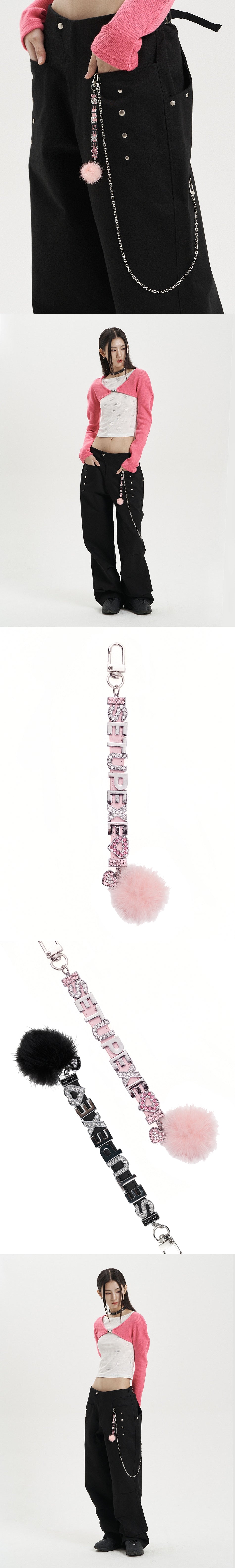 CUBIC LETTERING KEYRING / BABY PINK