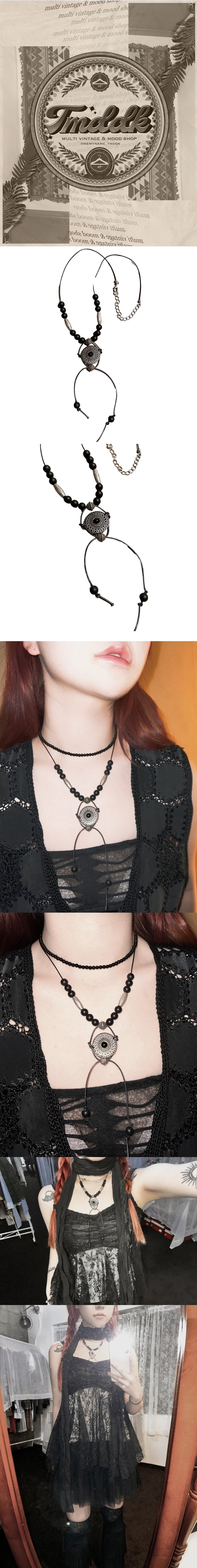 oriental black necklace