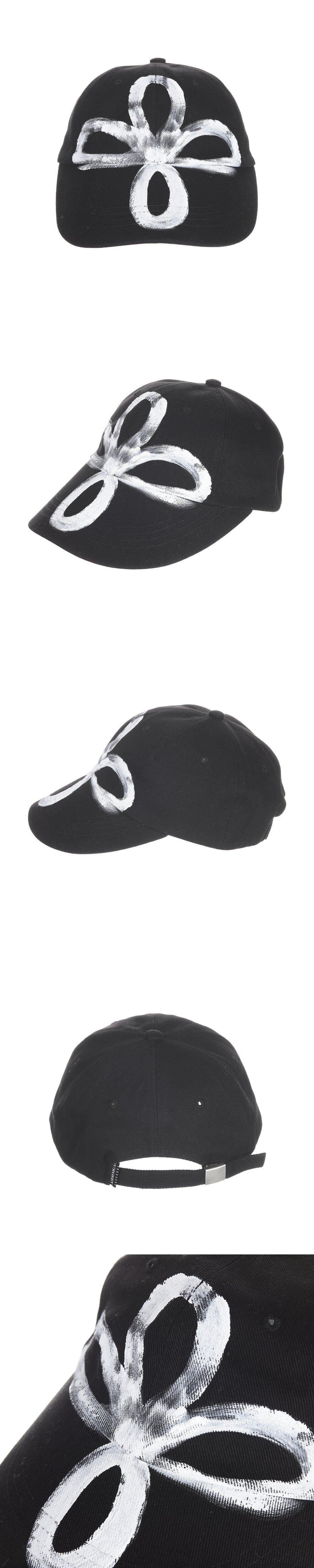 surgery clover painted cap 'black'