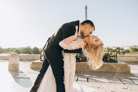 Opal engagement ring couple in Paris 