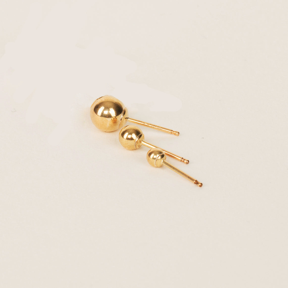 Gwen Beloti Gold Ball Stud Set 3 count.jpg__PID:30beec44-58db-4078-9040-8acb49f8dbfe