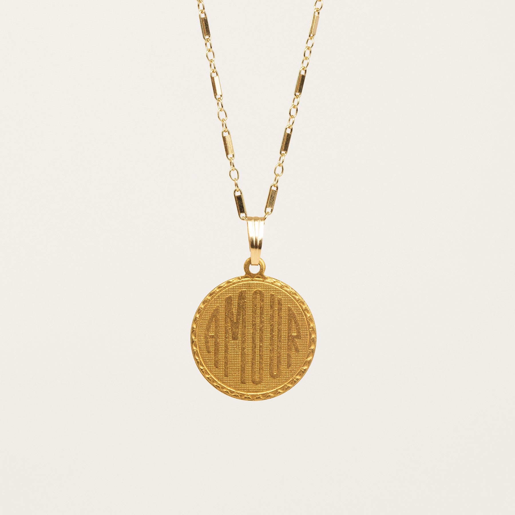 Gwen Beloti Gold Mi Amour Charm Pendant Necklace 1.jpg__PID:01e8edc3-261e-40be-ac44-58db70789040