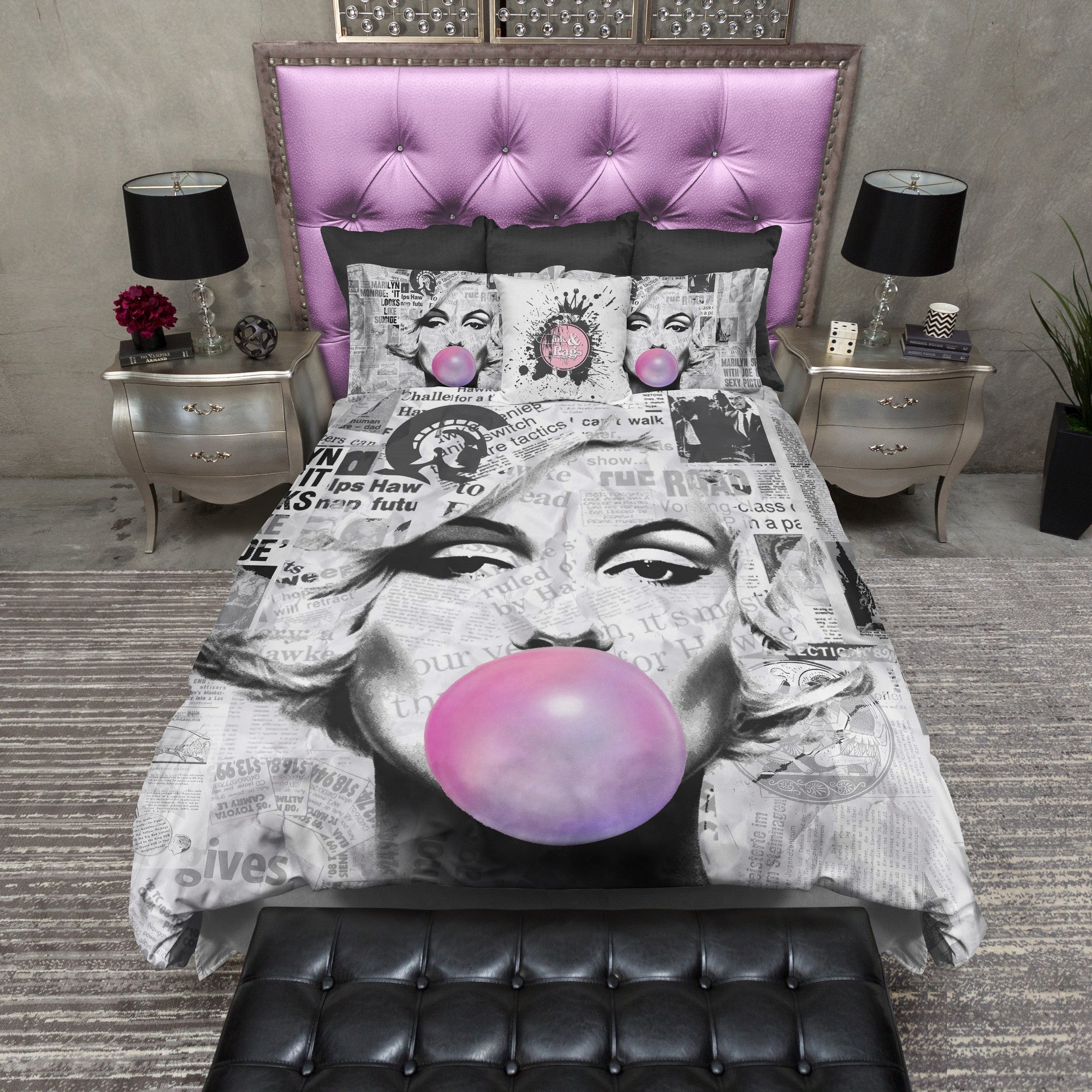 Marilyn Monroe Bubble Gum News Print Bedding