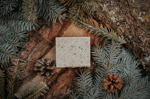 GROOM Foret Soap with ground fir needles