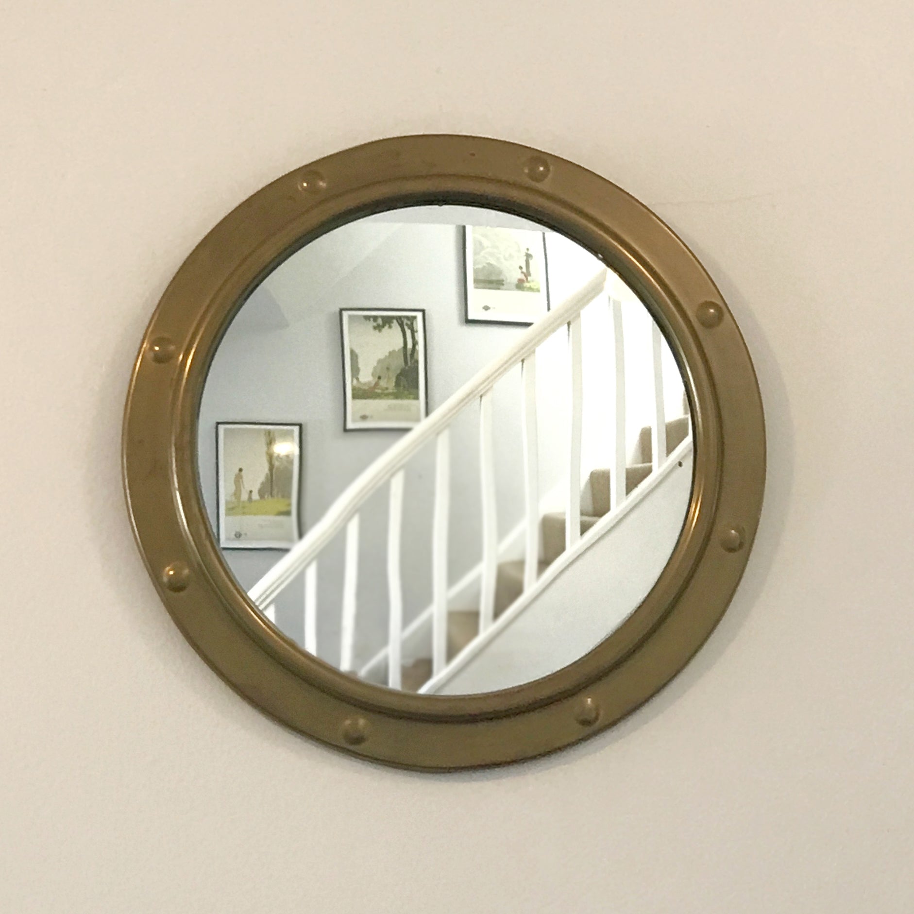 porthole mirror