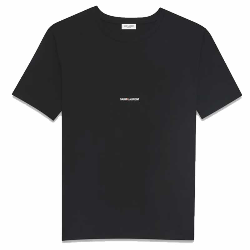 Minimalist branding on T-shirts was popular in the 2010's