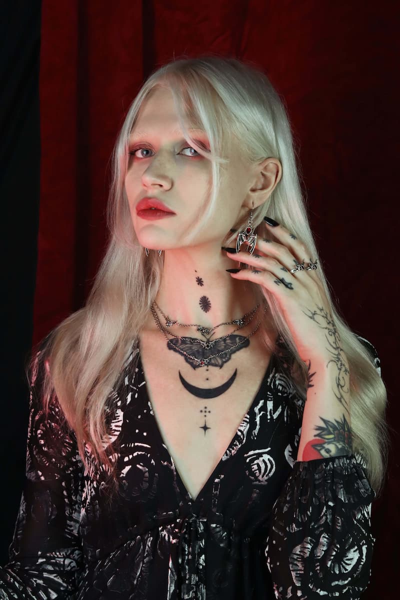 @Nekroskopia - Vamp Bat Choker, Earrings | Killstar Goth Jewellery