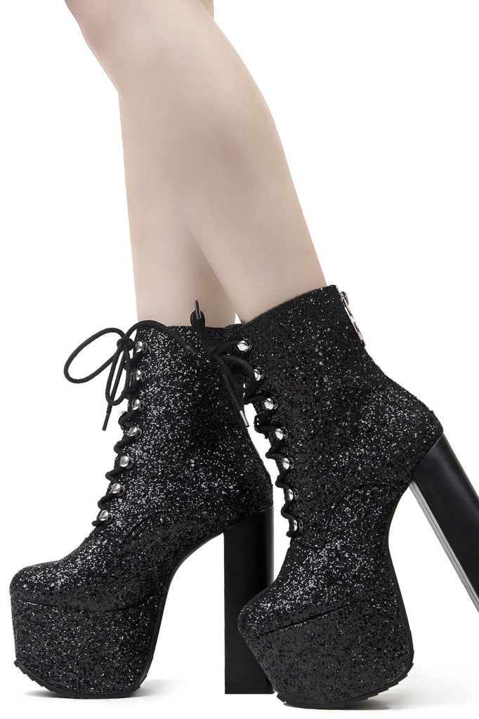 Bowie Platform Boots - Shop Now - www.KILLSTAR.com