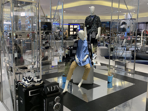 ロデレールの商品のトリアーノアブダビ店でのディスプレイの様子