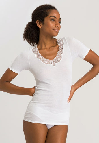 HANRO Women's Ultralight Short Sleeve Top, White, X-Small at  Women's  Clothing store