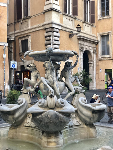 In the Piazza outside our apartment, whose turtles were said to be sculpted by Bernini