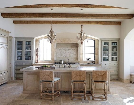 I asked for the look of the <a href="http://www.melanieturnerinteriors.com/" target="_blank">Melanie Turner</a> kitchen, but also wanted two windows on either side of the oven, overlooking the kitchen garden. Provence style beach-house in California by Oatman-Architects from dustjacket-attic-blog.