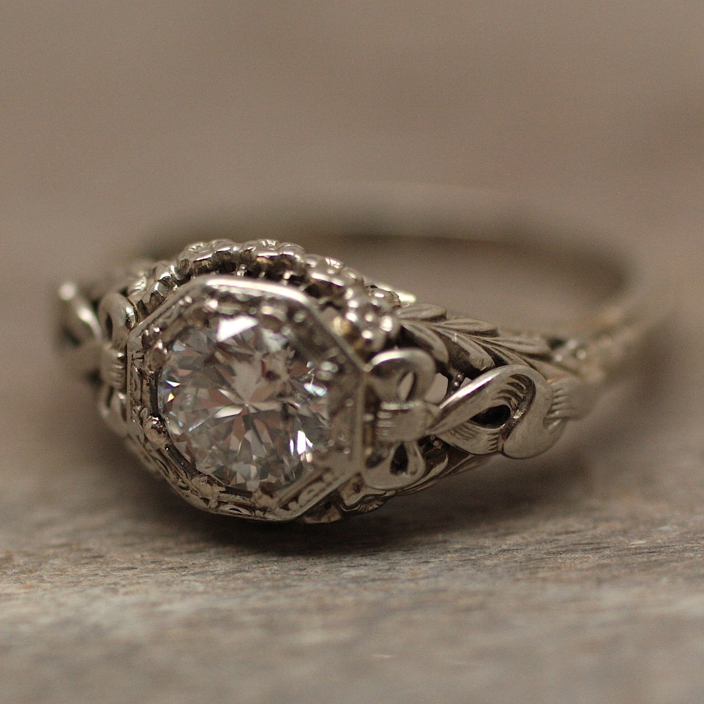 Circa 1940 18K Diamond Engagement Ring – Pippin Vintage Jewelry