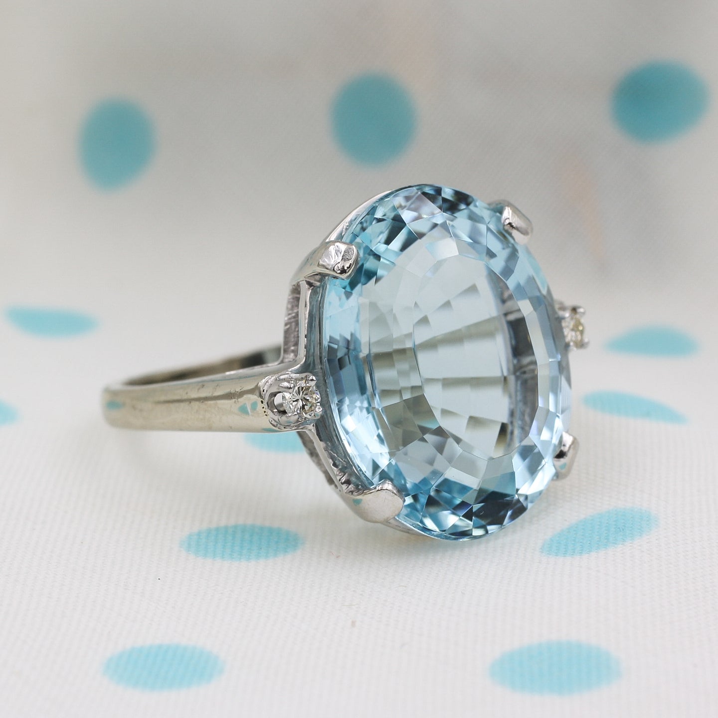 Midcentury 20 Carat Aquamarine Ring – Pippin Vintage Jewelry