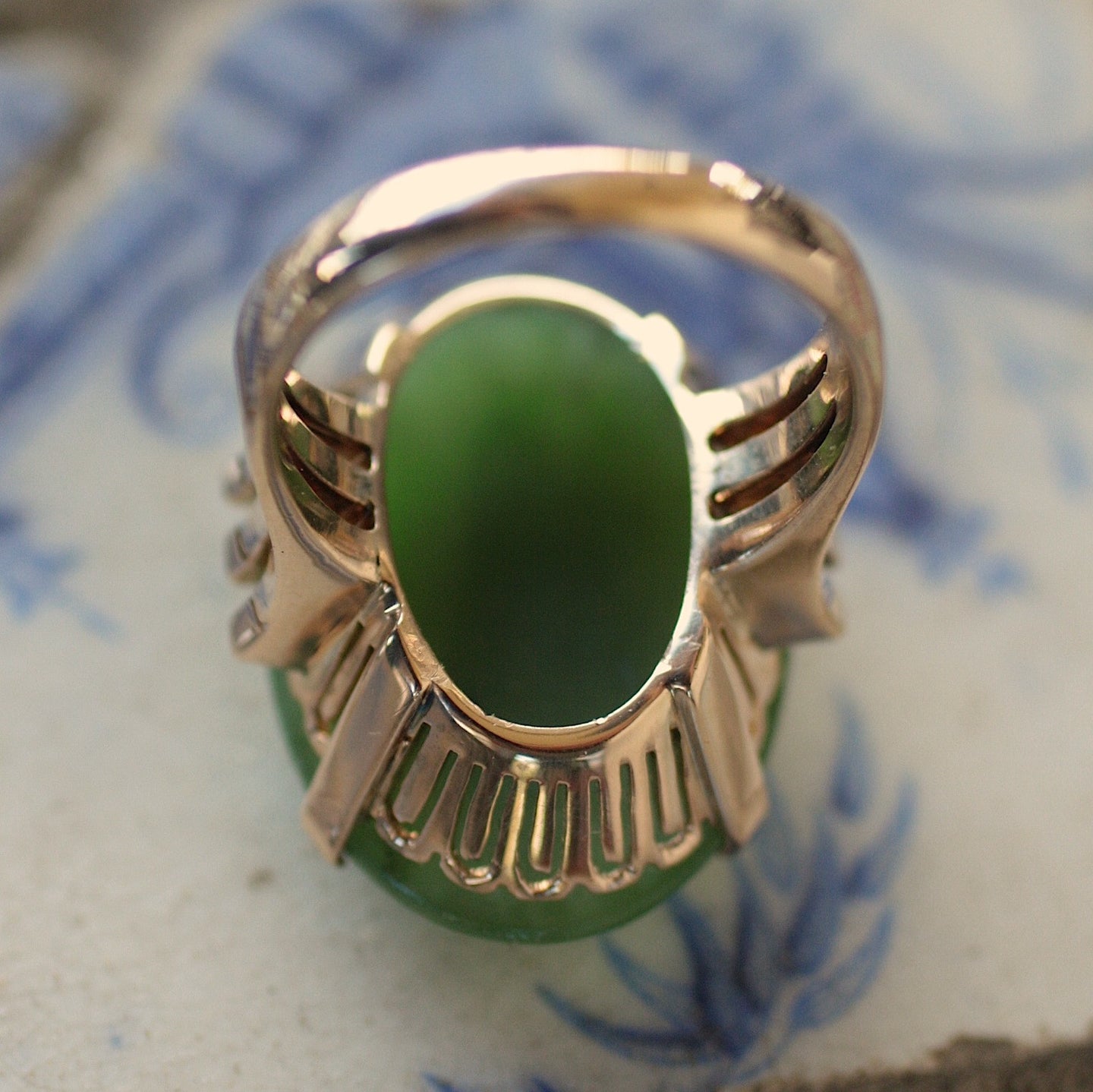 Circa 1930-1940's 18K Jade Ring – Pippin Vintage Jewelry