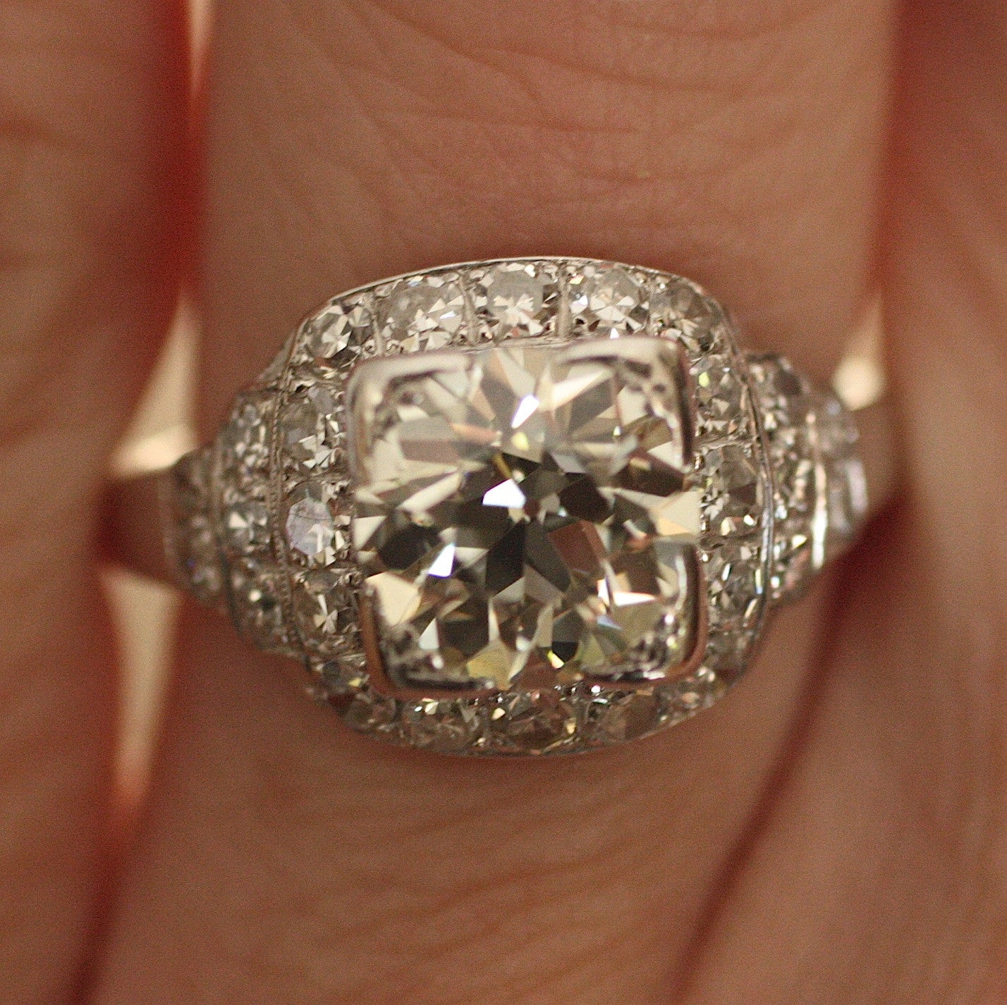 Circa 1920 1.75 Carat Diamond Ring – Pippin Vintage Jewelry