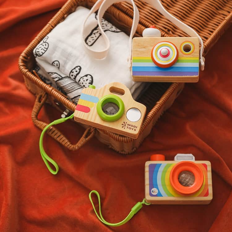 Wood Cartoon Camera Toy-image-1