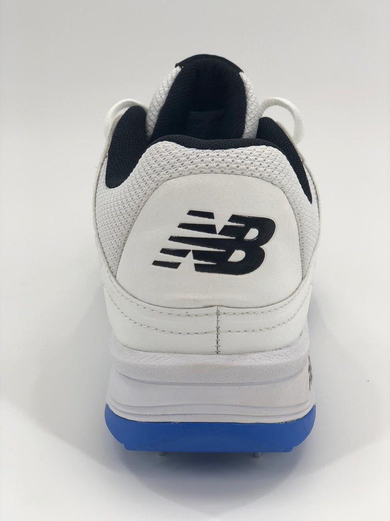 new balance 4030 cricket shoes