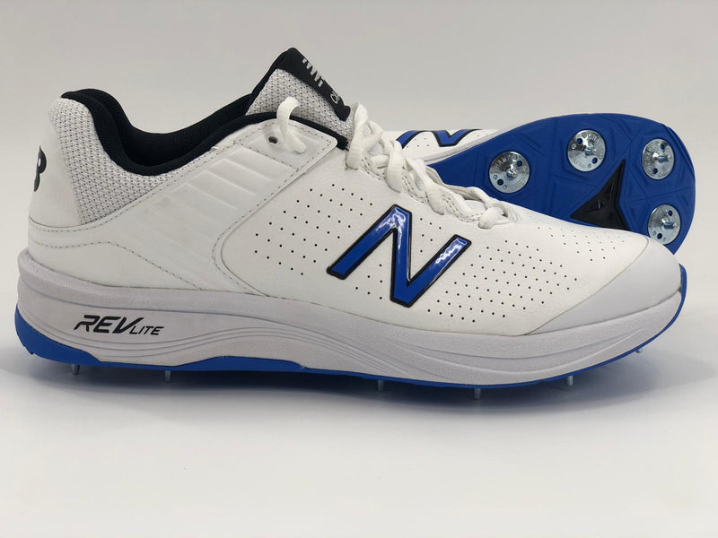 new balance 4030 cricket shoes