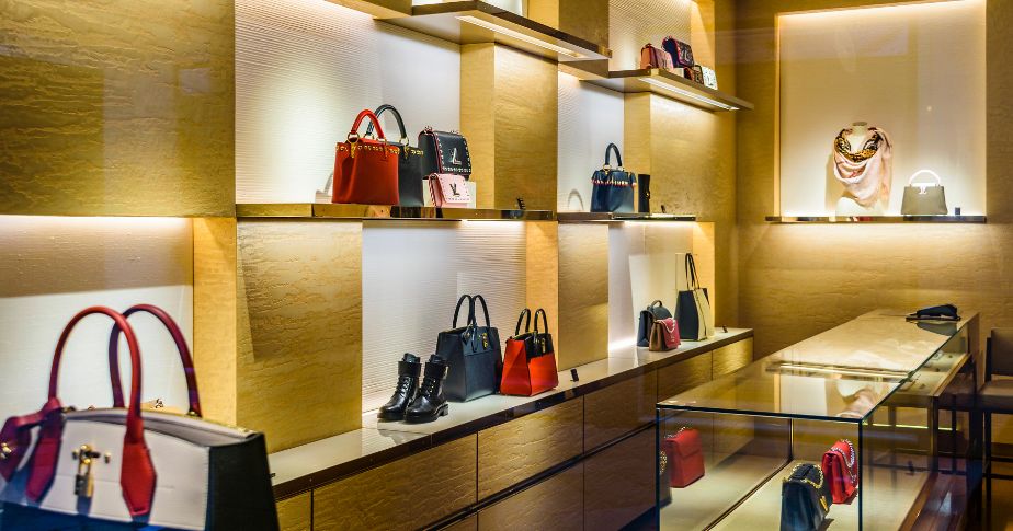 Cómo vender bolsos online con Guía en 5 pasos (2023) Shopify España