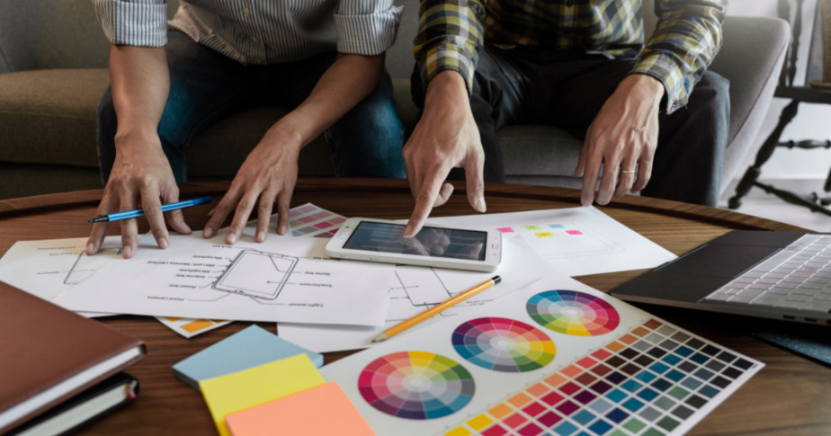 Encuentra la mesa de trabajo perfecta para tus proyectos