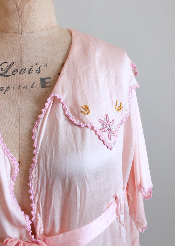 Vintage 1920s Embroidered Pink Silk Lounging Bed Jacket - Raleigh Vintage