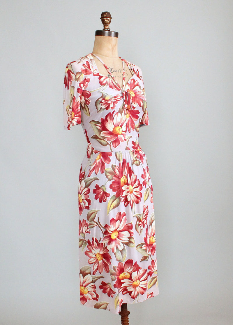 Vintage Early 1940s Floral Rayon Jersey Dress - Raleigh Vintage