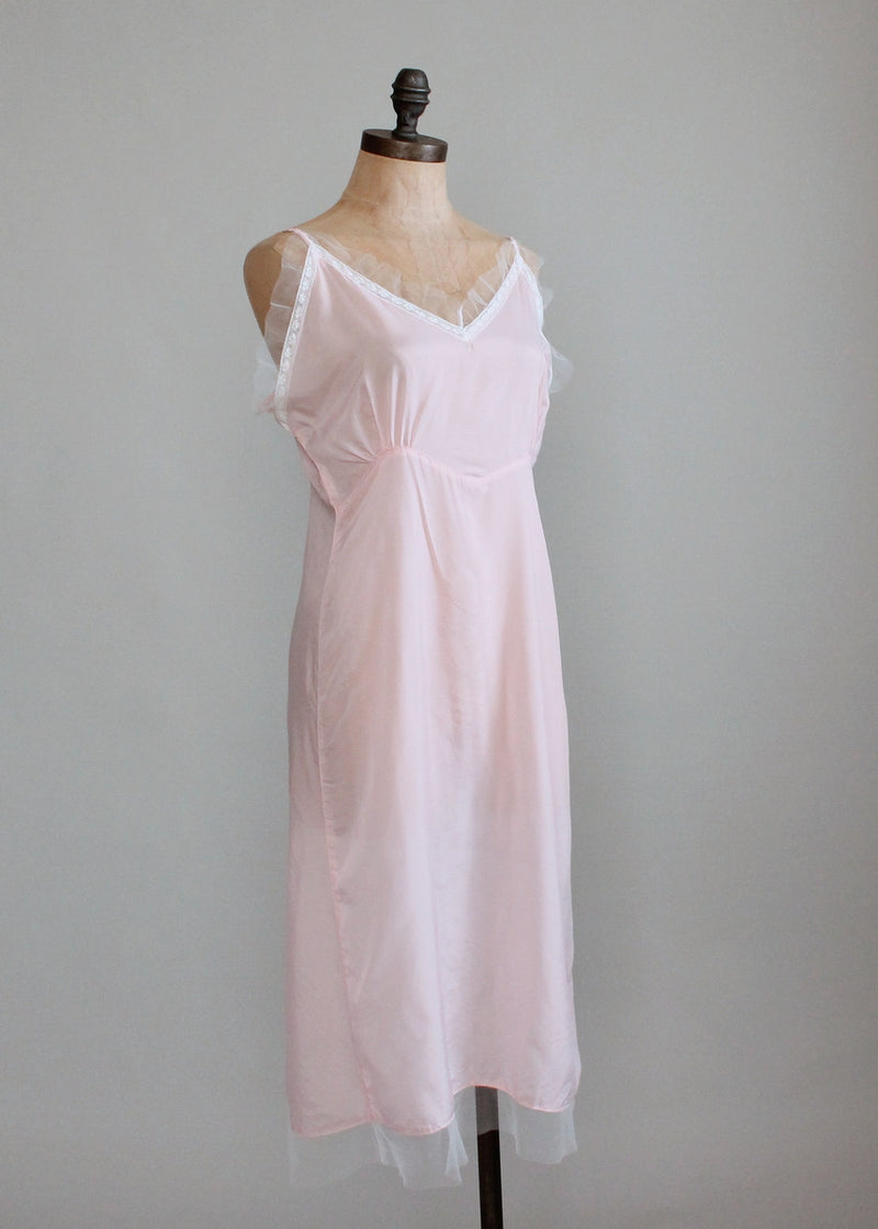 Vintage 1940s Pale Pink Rayon Nightgown With White Mesh Trim Raleigh Vintage