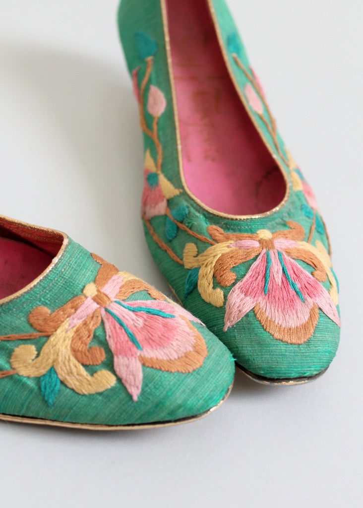 Vintage 1960s Taj Tajerie Embroidered Party Shoes - Raleigh Vintage